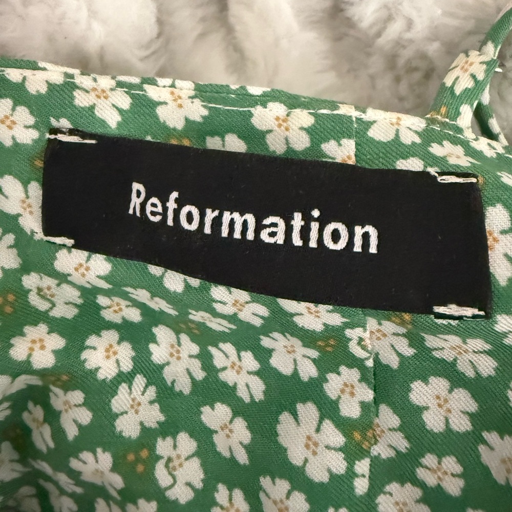Reformation Green Mini Dress with White Daisy Print - Picture 2 of 12